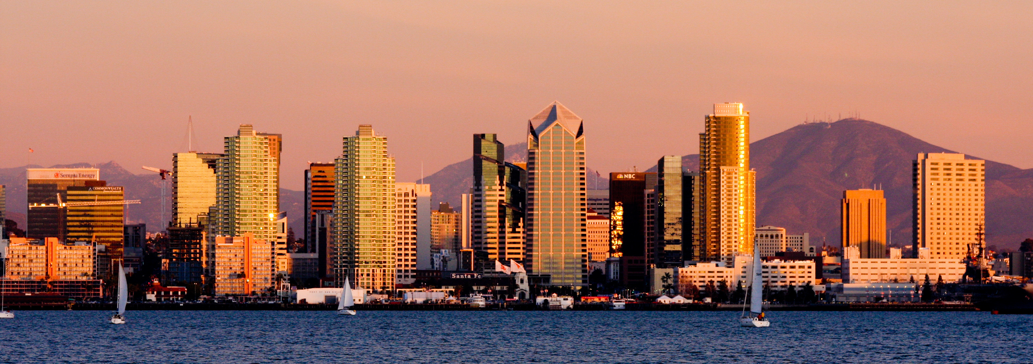 NLT Team attends successful Esri User Conference in San Diego!